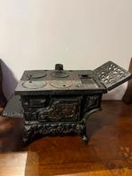 Miniatuur gietijzeren fornuis., Ophalen of Verzenden