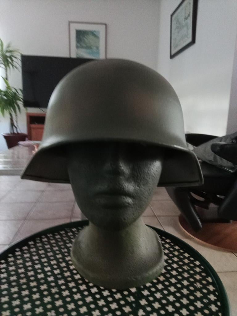 Duitse M35/53 BGS HELM Stahlhelm, Verzamelen, Ophalen of Verzenden, Landmacht, Duitsland, Helm of Baret