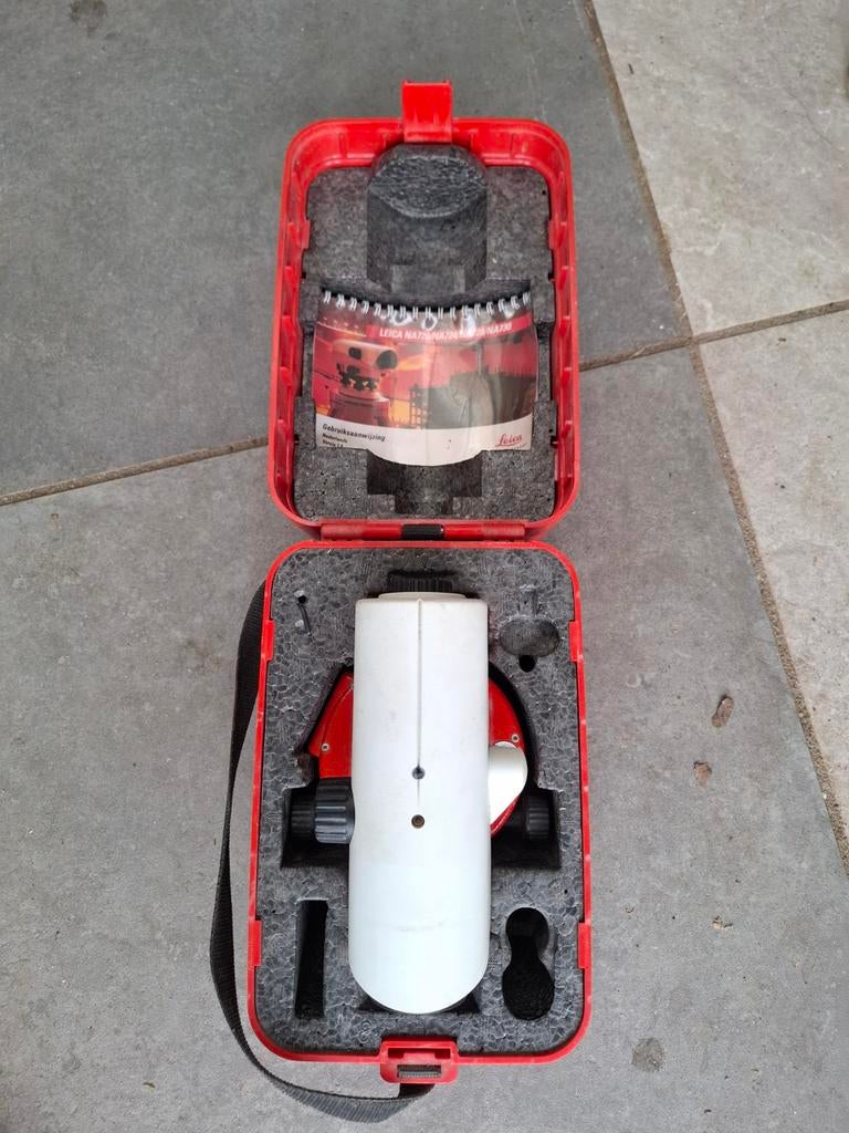 Leica N720 waterpas instrument, Ophalen of Verzenden, Gebruikt, Overige meters