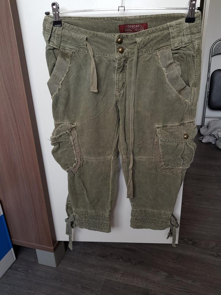 Super gave groene ribbroek 3/4 model Maat S, Ophalen, Forecast, Zo goed als nieuw, Maat 36 (S)