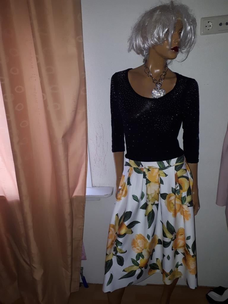 Elegante midi-rok met bloemenprint nieuw dorothy perkins 40, Kleding | Dames, Maat 38/40 (M), Wit, Nieuw, Ophalen of Verzenden