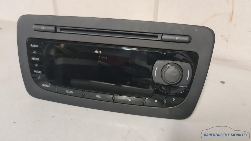 Radio CD Speler Seat Ibiza IV 4 6J 6J1035153C multimedia CD, Auto-onderdelen, Gebruikt, Autovia A-2, Km 585 585
08760  Martorell, ES