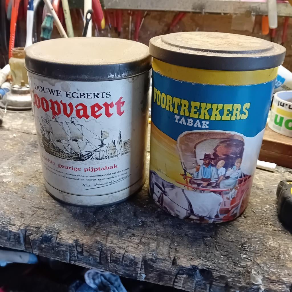 Tabakblik   Douwe Egberts  Tabakkarton, Ophalen of Verzenden, Gebruikt
