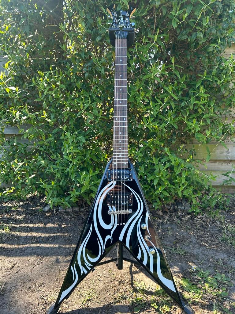 BC Rich KKV Onyx Tribal Zwart - 2011 Model, Muziek en Instrumenten, Ophalen of Verzenden, Gebruikt, Solid body, Overige merken