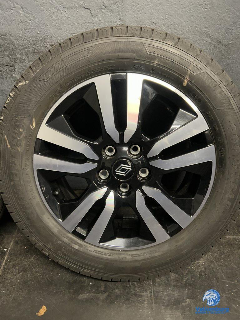 Nieuwe originele Renault Trafic Avens Noir Diamantee 17 inch, Auto-onderdelen, Banden en Velgen, -, -, Banden en Velgen, Nieuw