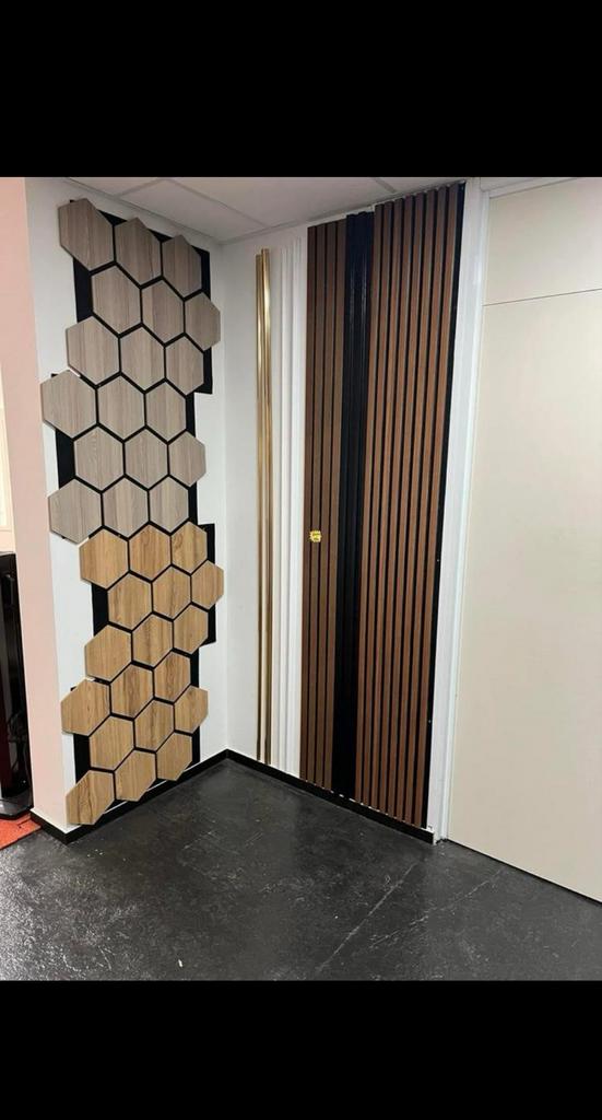 Houten Hexagon Wandpanelen - Modern Design, Ophalen, Hout, Meerkleurig, Zo goed als nieuw
