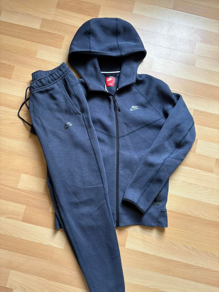 Nike tech fleece blauw S, Blauw, Overige typen, Ophalen of Verzenden, Zo goed als nieuw