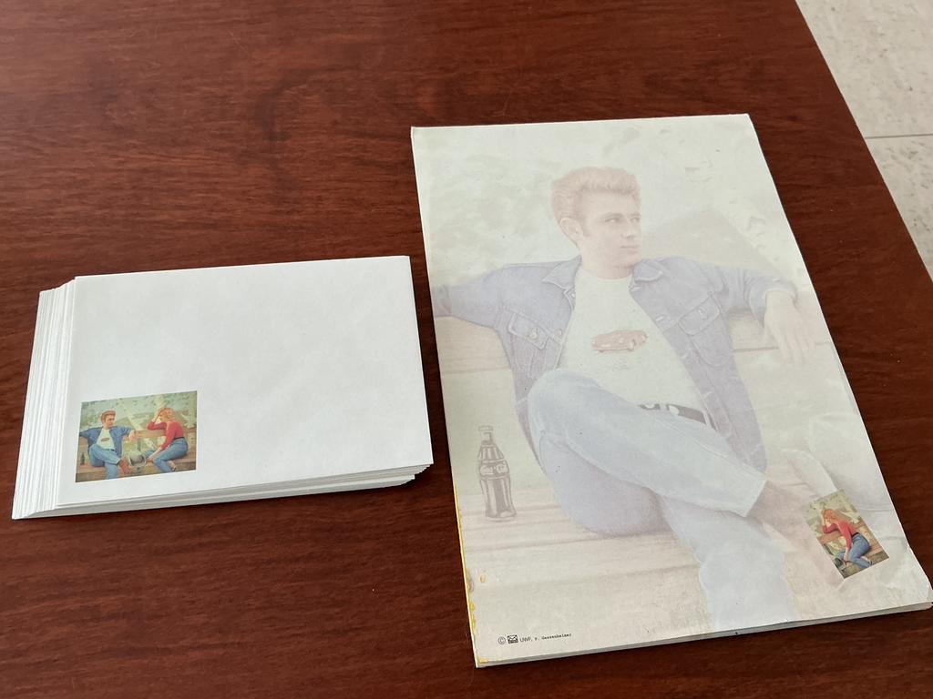 Briefpapier en enveloppen James Dean., Ophalen of Verzenden, Zo goed als nieuw