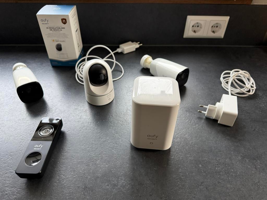 Eufy camera bewakingscamera set, Ophalen, Gebruikt
