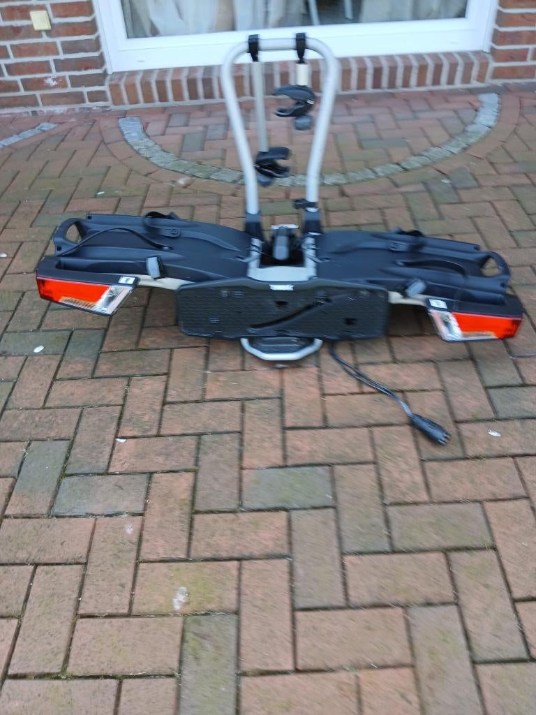 Thule EasyFold 932 fietsendrager, Ophalen, Gebruikt, 2 fietsen, Trekhaakdrager