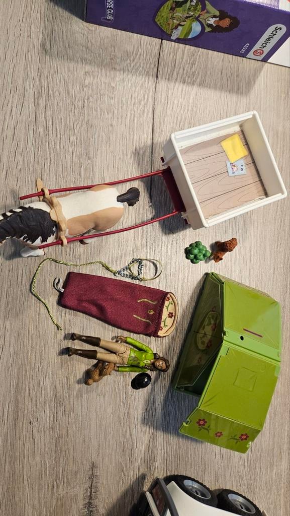 Schleich 42533 Pick-up met paardentrailer en ruiter, Ophalen of Verzenden, Gebruikt, Jongen of Meisje