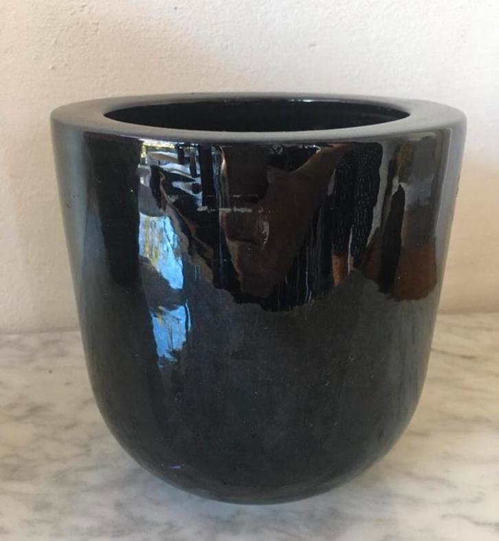 Vintage geglazuurde zwarte bloempot 13,5cm uniek jaren’60, Tuin en Terras, Bloempotten, Zo goed als nieuw, Terracotta, Binnen