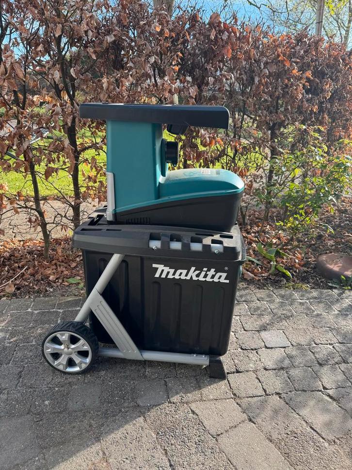 Makita hakselaar, Tuin en Terras, Hakselaars, Zo goed als nieuw, Elektrisch, Met opvangbak, Ophalen