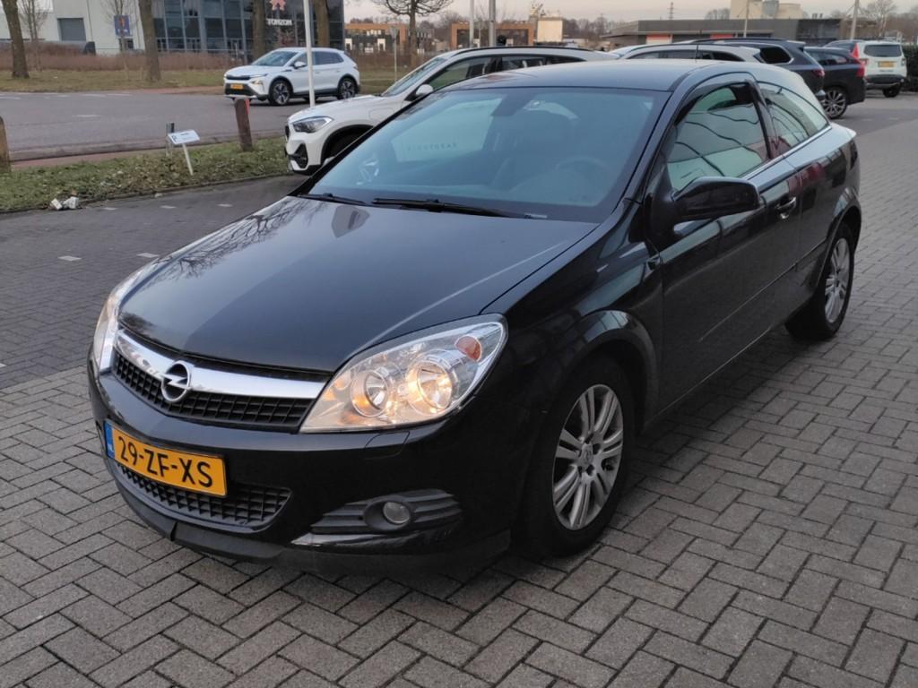 Opel ASTRA 1.6 GTC COSMO Automaat / quick shift /, Auto's, Opel, 4 cilinders, 116 pk, Origineel Nederlands, Startonderbreker