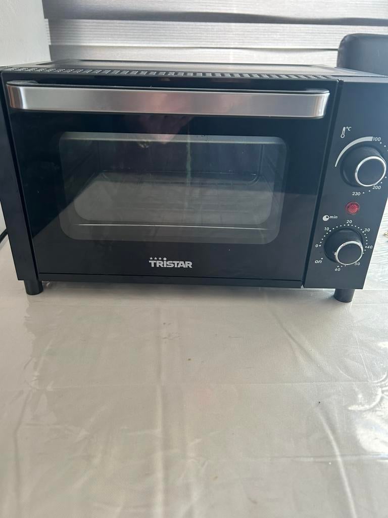 Mini oven Tristar – Compact en goed werkend, Ophalen of Verzenden, Zo goed als nieuw, Minder dan 45 cm