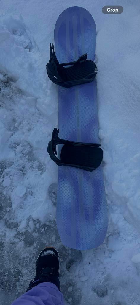 Bataleon Push Up dames snowboard 152cm - Zo goed als nieuw, Ophalen of Verzenden, Zo goed als nieuw, Board