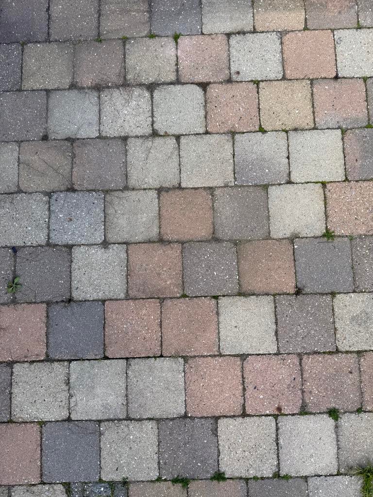Gratis 20x20cm stenen - ca. 65m2 (zelf uithalen), Tuin en Terras, Ophalen, Gebruikt, 10 m² of meer, Beton