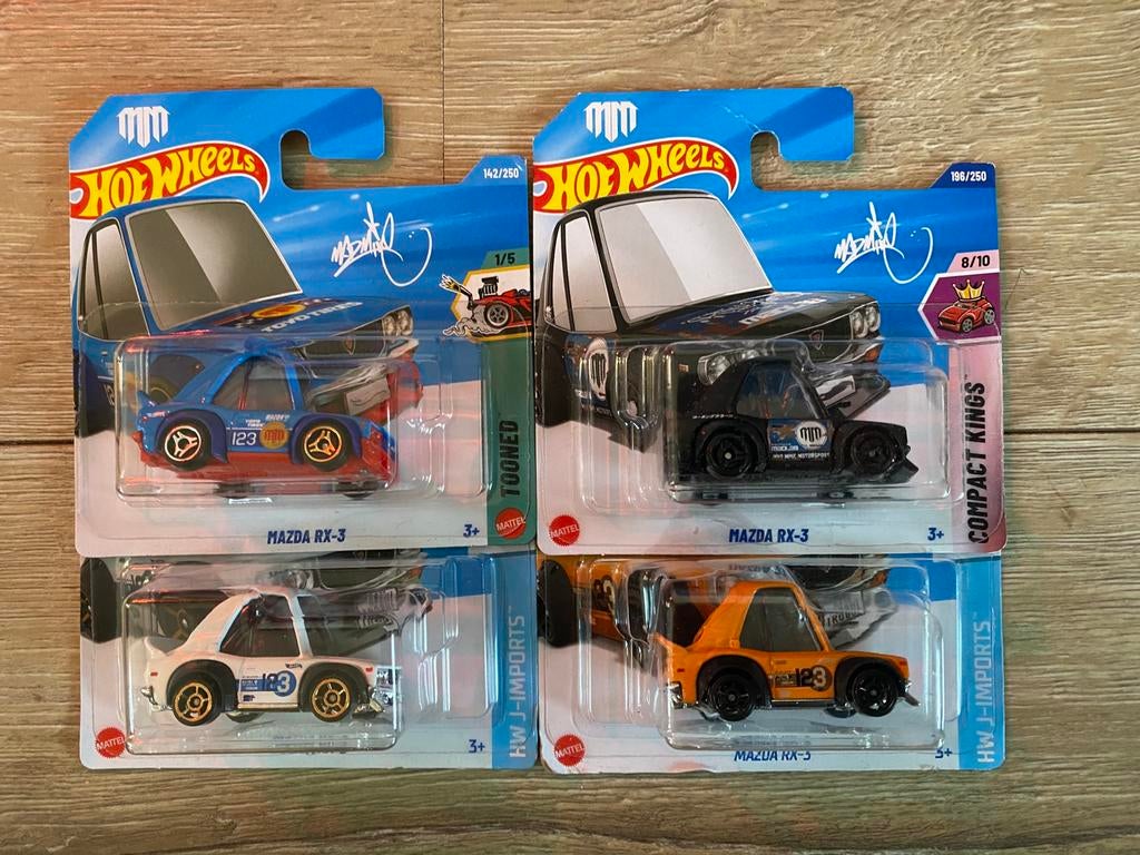 4 varianten Mazda RX3 Tooned van Hot Wheels, Ophalen of Verzenden, Zo goed als nieuw