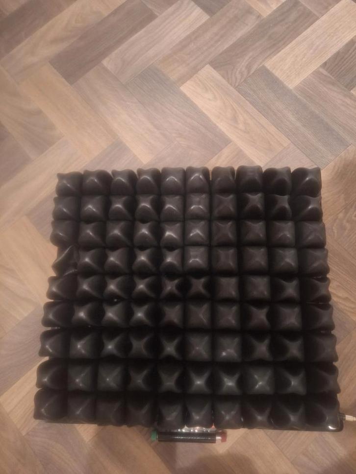 Te koop: Roho Quadtro Select anti decubitus kussen, Diversen, Verpleegmiddelen, Ophalen of Verzenden