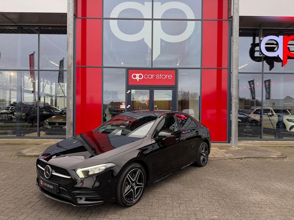 Mercedes-Benz A-klasse 250 e Business Solution AMG Limited, Gebruikt, Zwart, 4 cilinders, 15 kWh