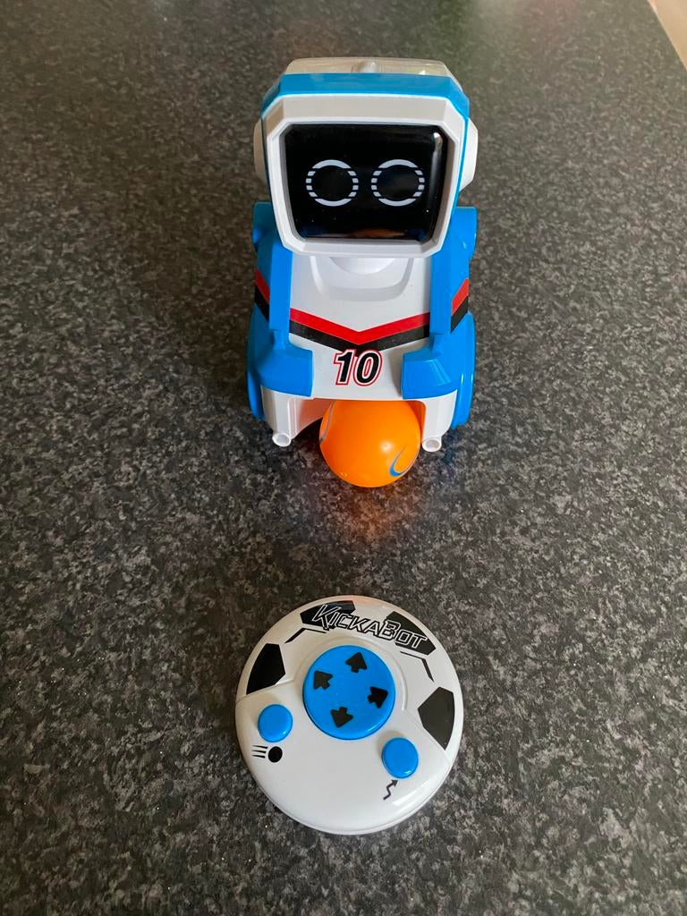 Kickabot Robot met afstandsbediening, Ophalen, Zo goed als nieuw, Jongen of Meisje