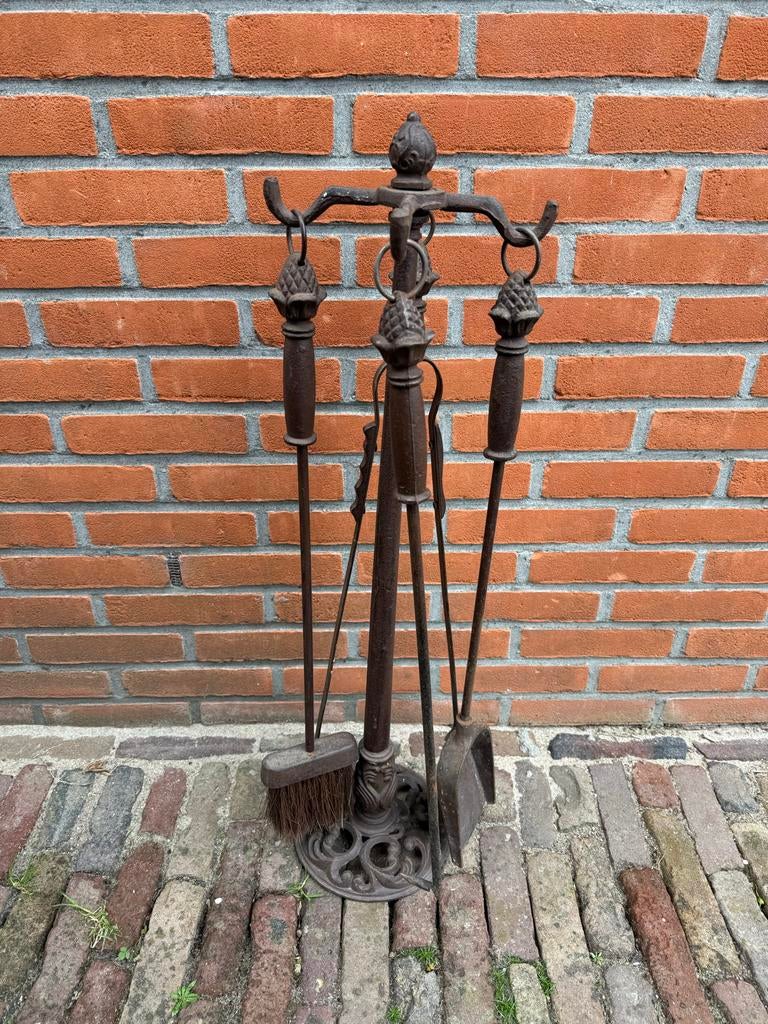 Antieke Stalen Pook Set met Standaard - Haardaccessoires, Ophalen of Verzenden, Gebruikt, Vrijstaande haard, Overige soorten