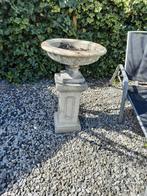 Betonnen plantenbak op zuil rond 55 cm hoogte 90 cm, Tuin en Terras, Tuinvazen, Ophalen, Gebruikt
