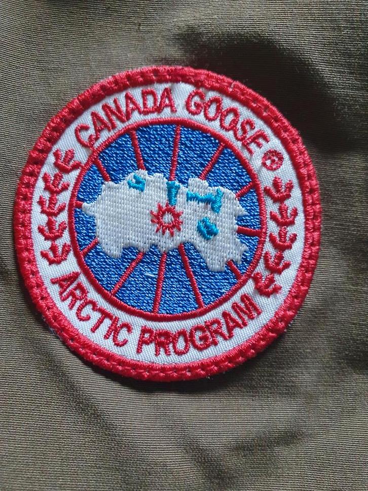 Canada Goose heren jack M/M izgs, Kleding | Heren, Jassen | Winter, Zo goed als nieuw, Maat 48/50 (M), Beige, Ophalen of Verzenden