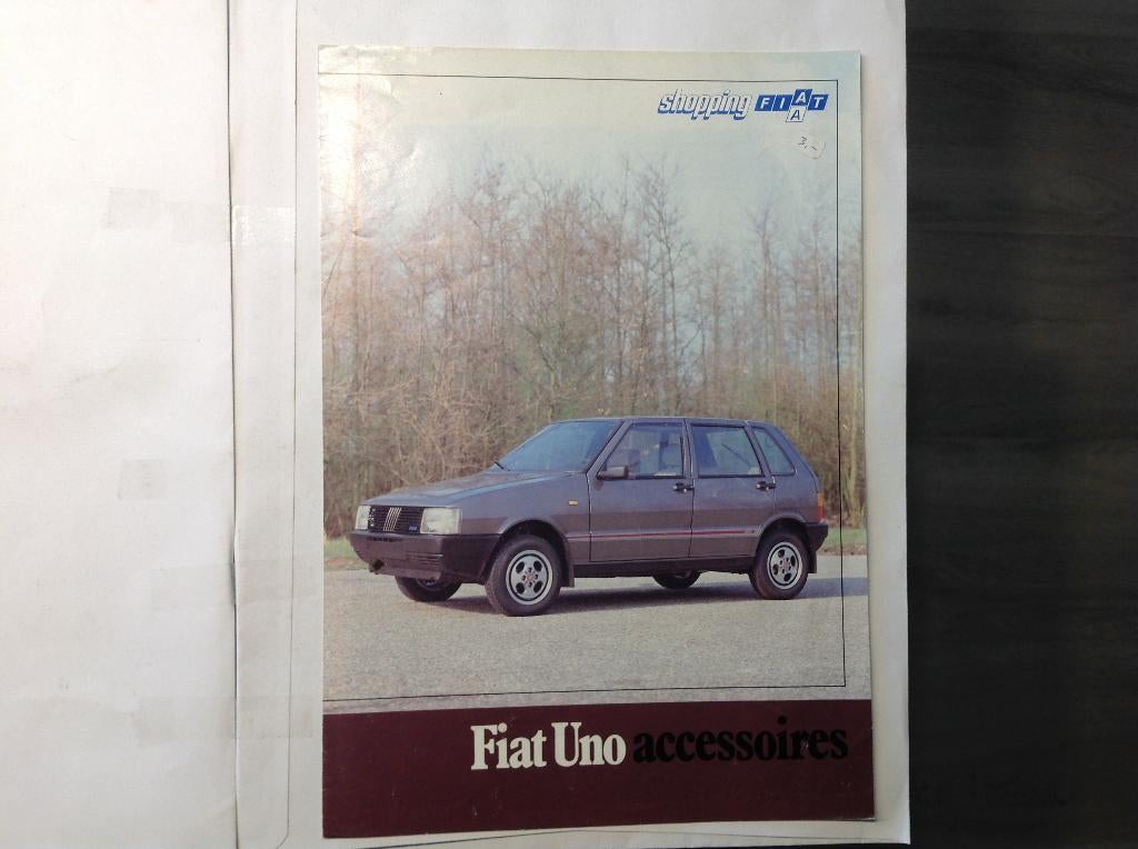 Fiat Uno accessoires folder NED 6 blz 1983, Ophalen of Verzenden, Nieuw, Overige merken