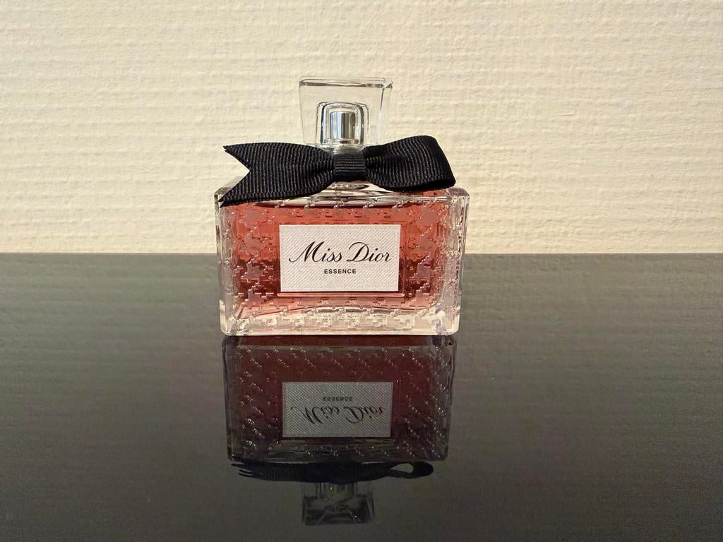 Miss Dior Essence Parfum 80ml - Nieuw, Ophalen, Nieuw