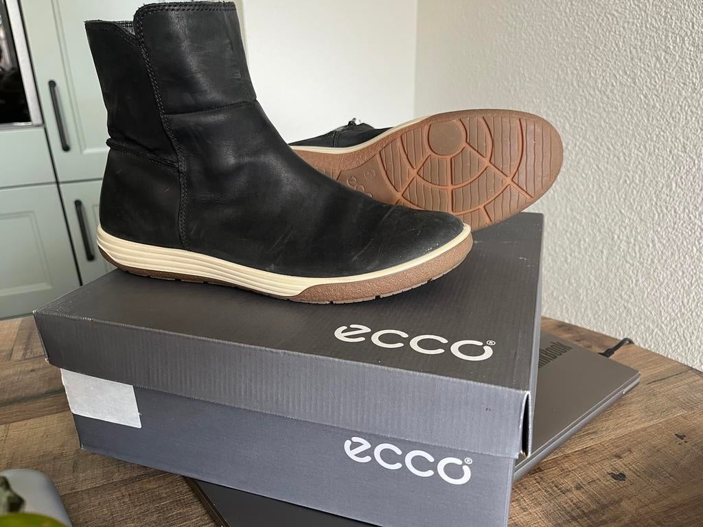 Ecco chase II maat 41 lage laars zwart, Kleding | Dames, Schoenen, Zwart, Lage of Enkellaarzen, Ophalen of Verzenden, Gedragen