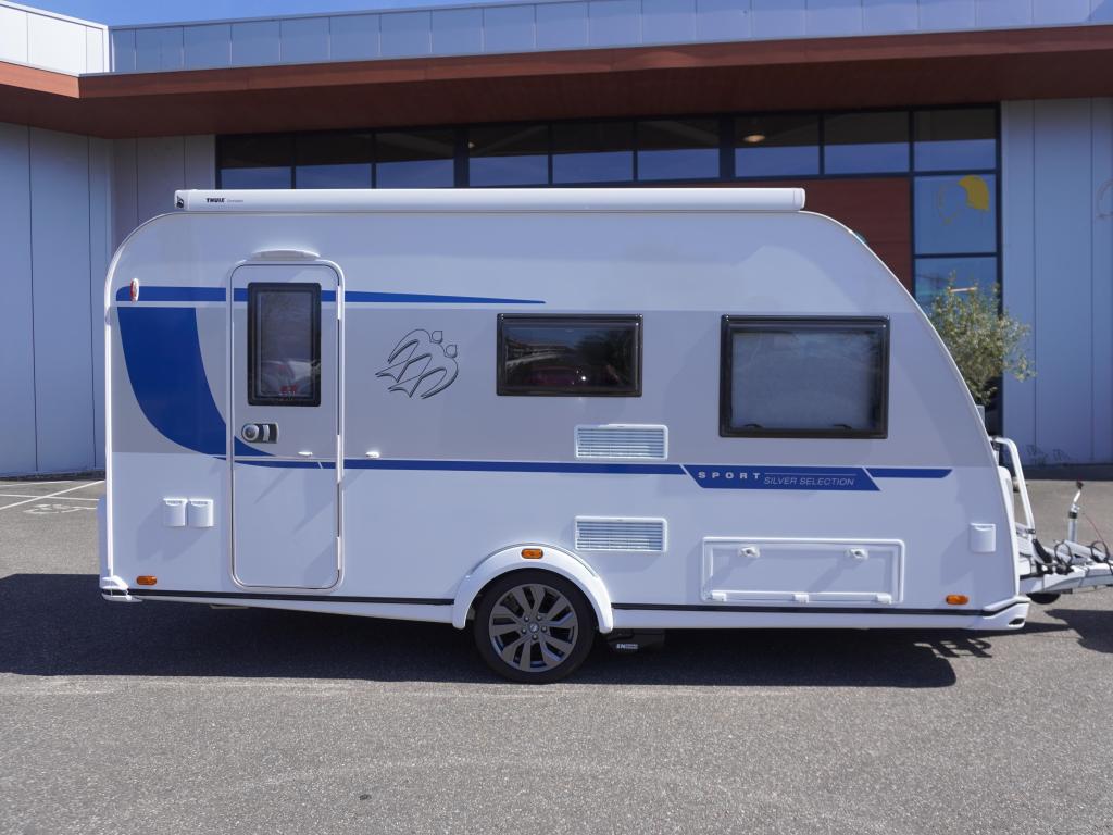 Knaus Sport Silver Selection 420 QD MET MOVER EN VASTE LUIFE, Caravans en Kamperen, Schokbreker, Treinzit, Knaus, Tot en met 4
