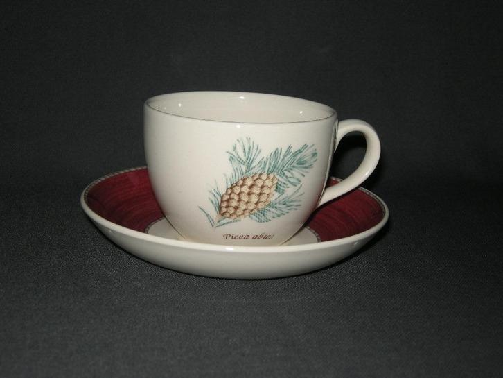 Wedgwood Sarah's Garden, enkele losse onderdelen, Huis en Inrichting, Keuken | Servies, Zo goed als nieuw, Wedgwood, Aardewerk