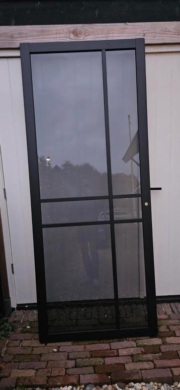 Svedex NDB905 Zwarte opdekdeur rookglas beschikbaar voor biedingen