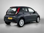 Toyota Aygo 1.0 VVT-i x-play Automaat | 1e Eigenaar | Dealer, 12 maanden, Stof, Gebruikt, 4 stoelen