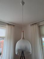 Prachtige glazen VT Wonen lampen 2x., Huis en Inrichting, Lampen | Hanglampen, Ophalen of Verzenden, Zo goed als nieuw, Glas, Minder dan 50 cm