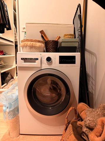 Bosch washing machine. Used only 4 times! beschikbaar voor biedingen