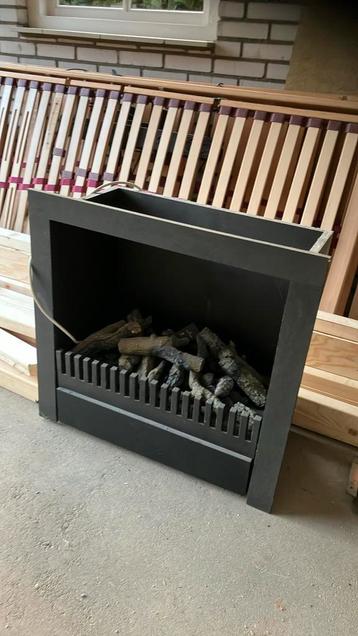 Electrische sfeerhaard  61x61x30cm beschikbaar voor biedingen