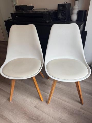 Set van 2 eetkamerstoelen CLP Linares - wit & comfortabel beschikbaar voor biedingen