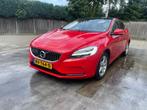 Volvo V40 Inscription Automaat, Panodak, Leder 2018 trekhaak, Auto's, Volvo, 65 €/maand, 1498 cc, 4 cilinders, 122 pk