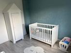 Beach Babyledikant en kledingkast van zeer goede kwaliteit, Ophalen, Zo goed als nieuw, Jongetje of Meisje