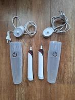Electrische tandenborstels Oral-B PRO2 2500, 2 stuks, Ophalen of Verzenden, Zo goed als nieuw, Tandenborstel