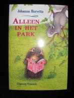 J. Hurwitz - Alleen in het park  Een cavia in Central Park,, Ophalen of Verzenden, Nieuw