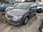 Volkswagen Touran 1.4 TSI Highline / AUTOMAAT STORING !, Auto's, Volkswagen, Euro 5, 4 cilinders, Bedrijf, 170 pk