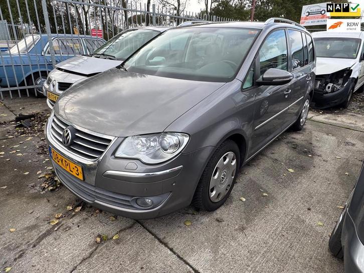 Volkswagen Touran 1.4 TSI Highline / AUTOMAAT STORING !, Auto's, Volkswagen, Bedrijf, Te koop, Touran, ABS, Airbags, Airconditioning