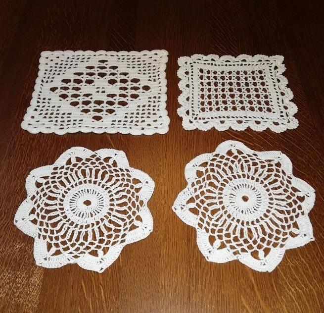 Vintage gehaakte kleedjes, Antiek en Kunst, Antiek | Kleden en Textiel, Ophalen of Verzenden