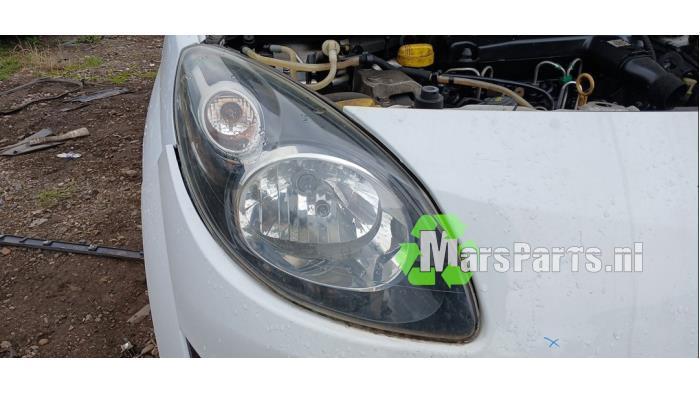 Koplamp rechts van een Renault Twingo, Auto-onderdelen, Verlichting, Renault, Gebruikt, 3 maanden garantie, Ophalen of Verzenden