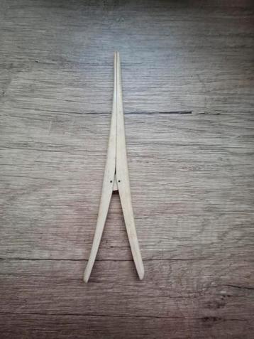 Antieke oude vintage handschoenspanners beschikbaar voor biedingen