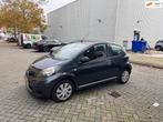 Toyota Aygo 1.0-12V Access lees tekst aub, Voorwielaandrijving, Gebruikt, 4 stoelen, 68 pk