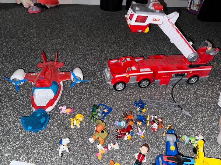 Groot paw patrol set, Kinderen en Baby's, Speelgoed | Speelgoedvoertuigen, Zo goed als nieuw, Ophalen of Verzenden